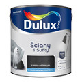 Dulux Walls & Ceilings Matt Latex Paint 2.5l in the black