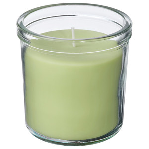 LÖVSKOGSLUND Scented candle in glass, Apple/light green, 40 hr