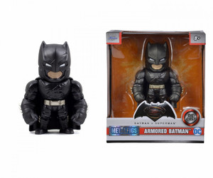 Armore Batman Metal Figure 10cm 8+