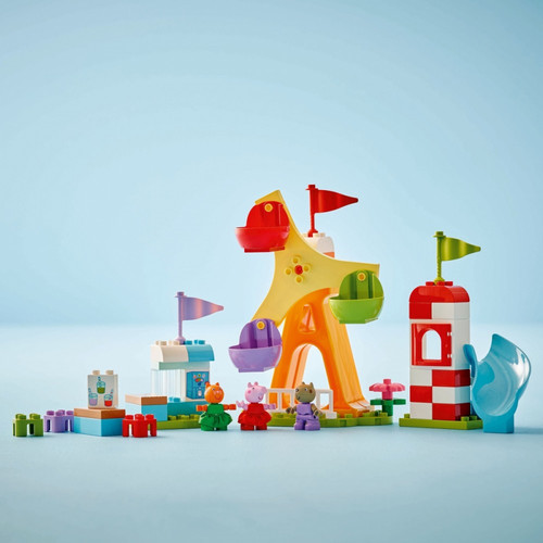 LEGO DUPLO Peppa Pig Funfair 24m+