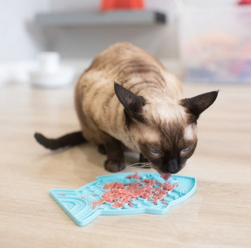 LickiMat Classic for Cats Felix Fish, soft, turquoise