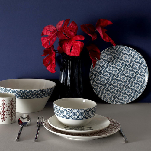 Plate Ramoscello, red flower