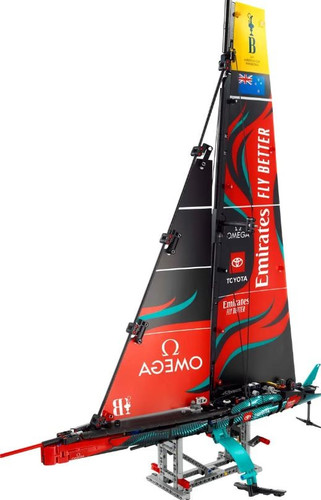 LEGO Technic Emirates Team New Zealand AC75 Yacht 18+