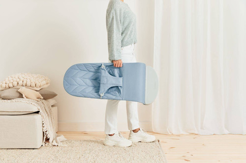 BABYBJÖRN Bliss Woven Baby Bouncer, Blue (Light Grey, Petal Quilt)