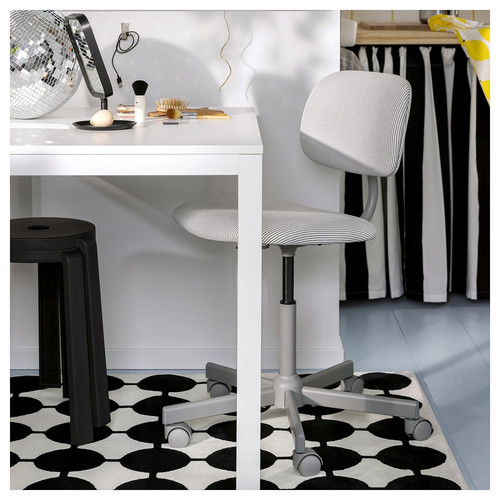 VÄNDPLATS Rug, low pile, white/black dotted, 133x195 cm