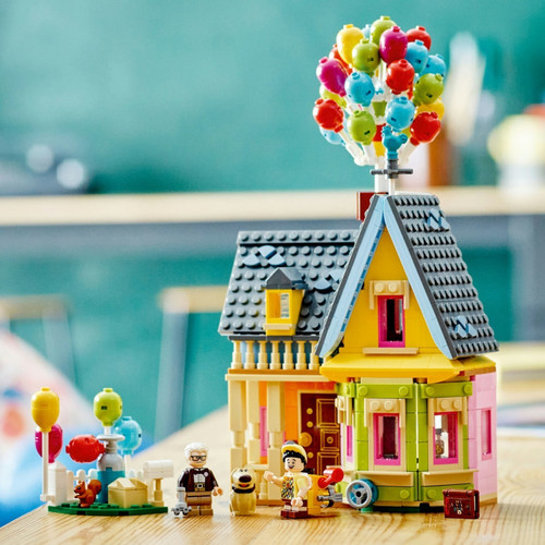 LEGO Disney ‘Up’ House​ 9+