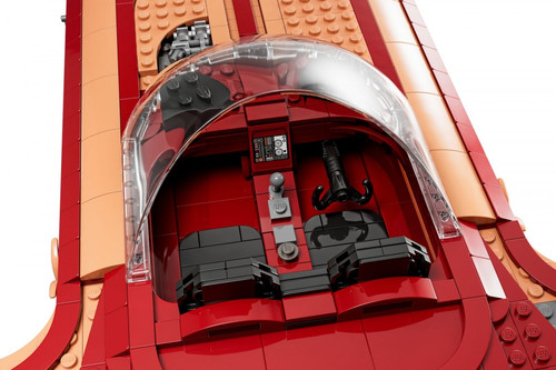 LEGO Star Wars Luke Skywalker’s Landspeeder™ 18+