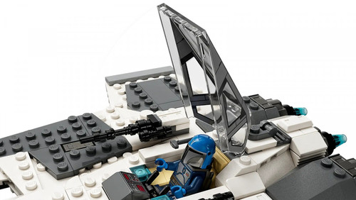 LEGO Star Wars Mandalorian Fang Fighter vs. TIE Interceptor™ 9+
